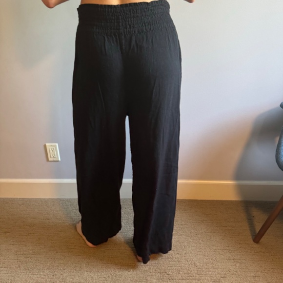 Kaliyana Wide Leg Black Crinkle Pants - Picture 3 of 9